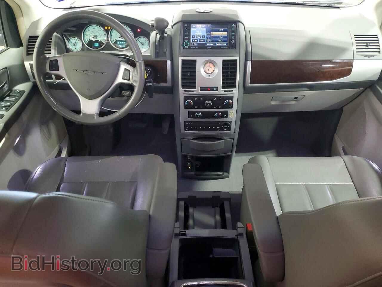 2010 CHRYSLER MINIVAN - VIN: 2A4RR5D10AR217756 - Photo 8