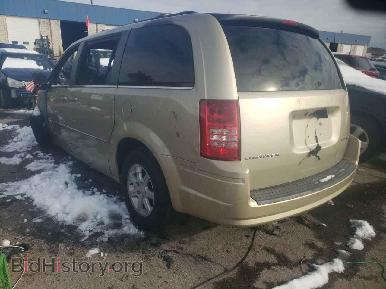 2010 CHRYSLER MINIVAN - VIN: 2A4RR8D17AR428163 - Фото 3