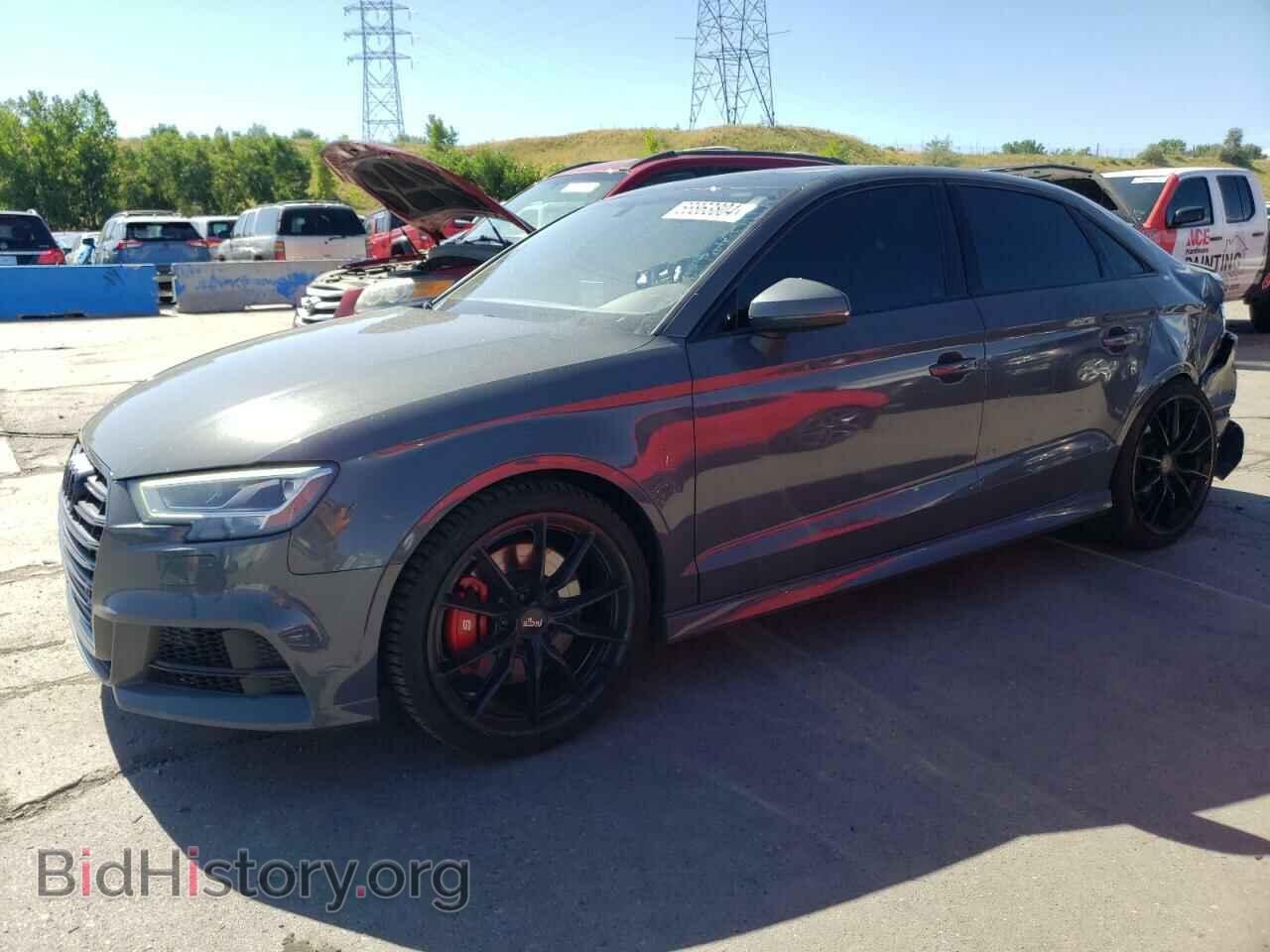 Фотография WAUB1GFF3H1064448 - AUDI S3 2017