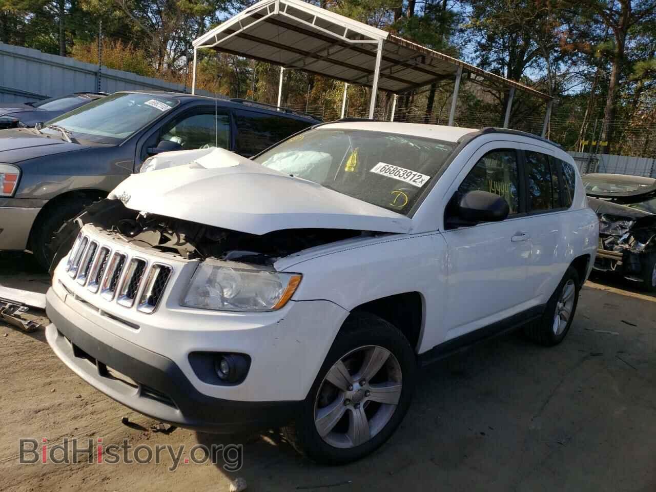 2011 JEEP COMPASS - VIN: 1J4NF1FB6BD257964 - Фото 2