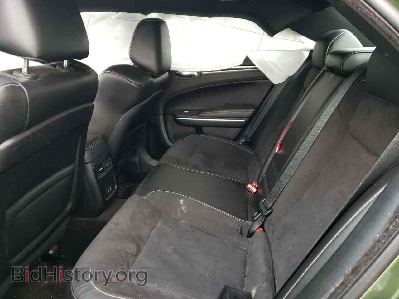2018 CHRYSLER 300 - VIN: 2C3CCAGG3JH250881 - Фото 10