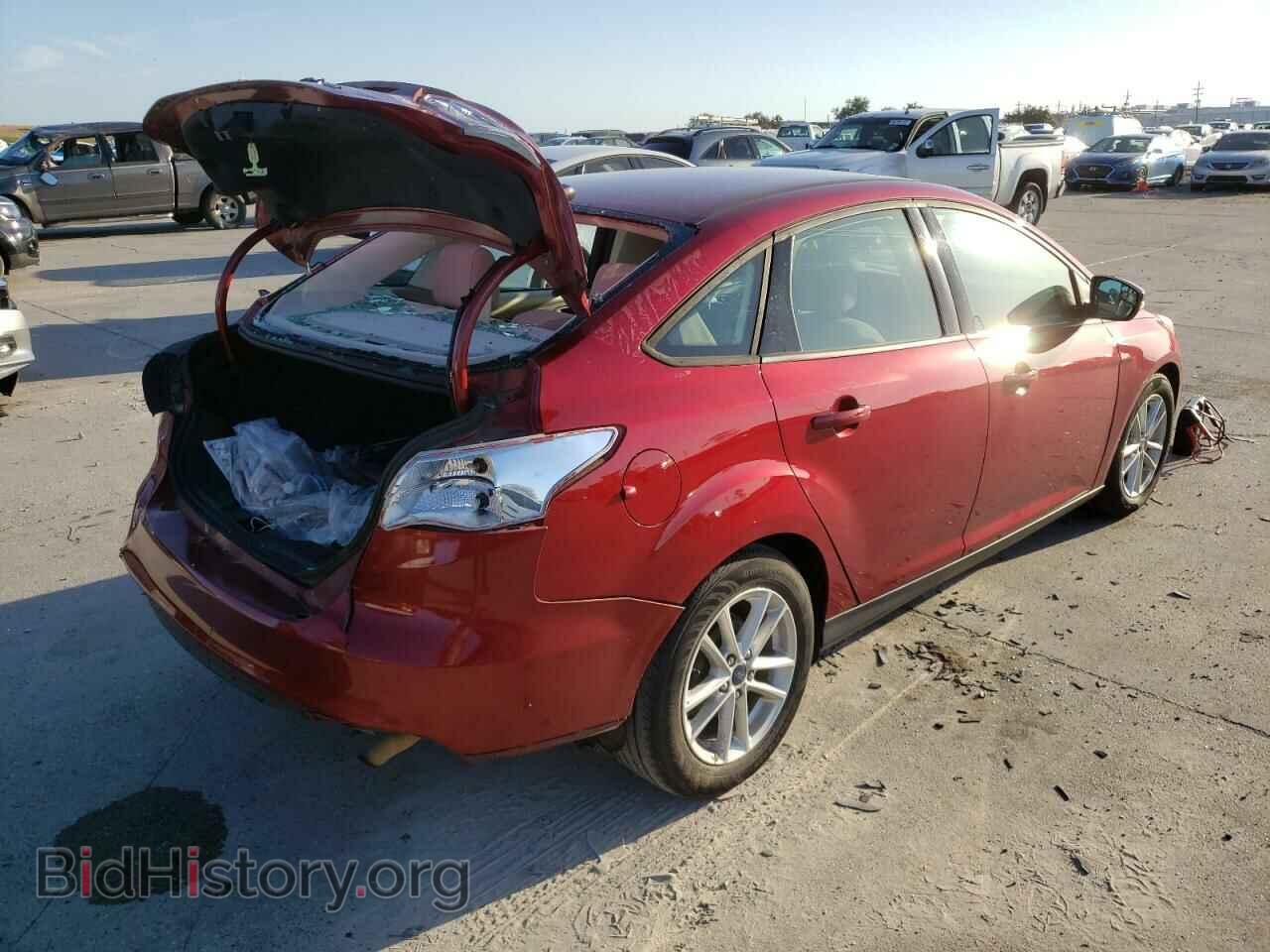 2017 FORD FOCUS - VIN: 1FADP3F22HL227858 - Фото 4