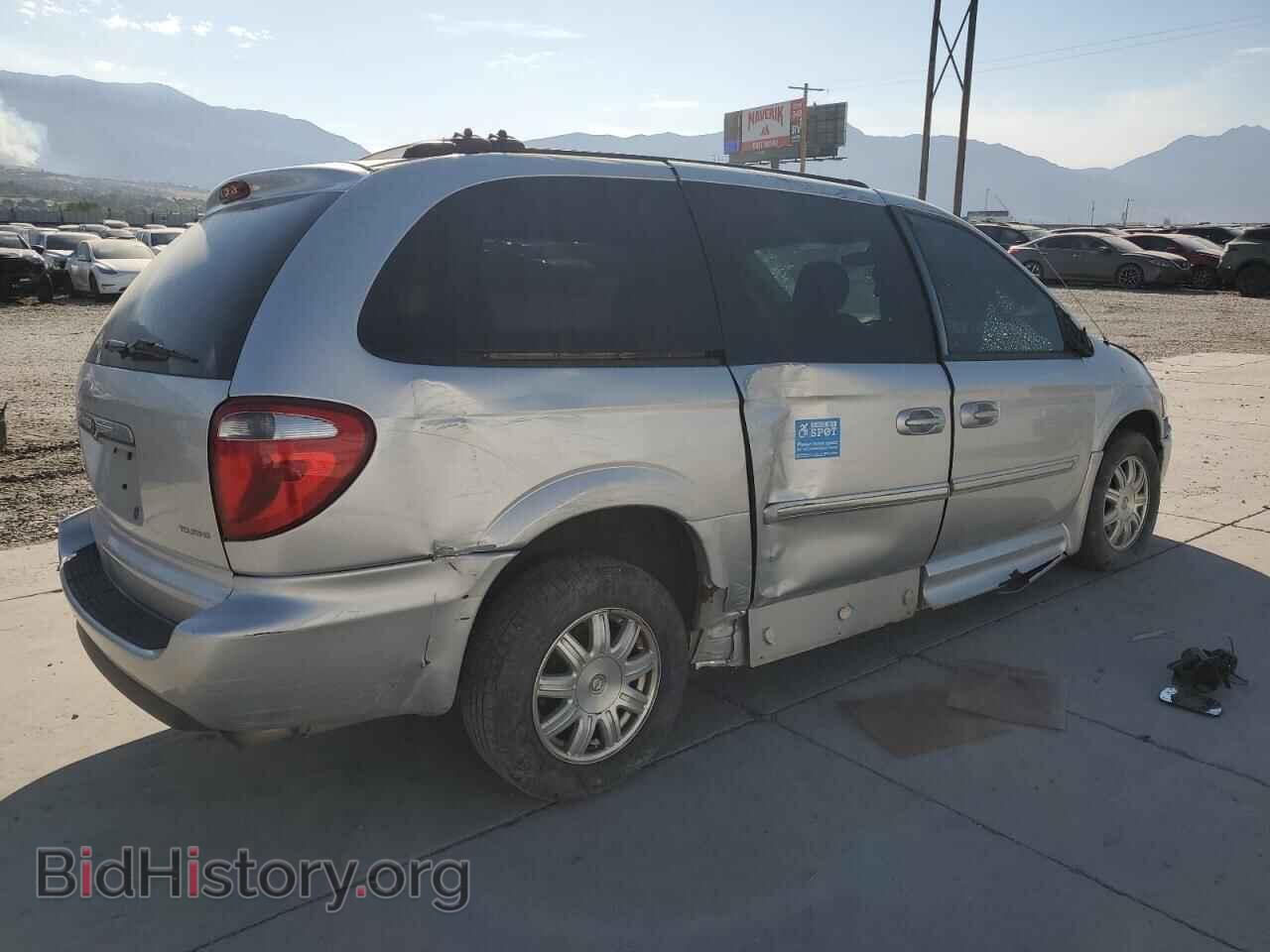 2005 CHRYSLER MINIVAN - VIN: 2C4GP54L35R534716 - Фото 3