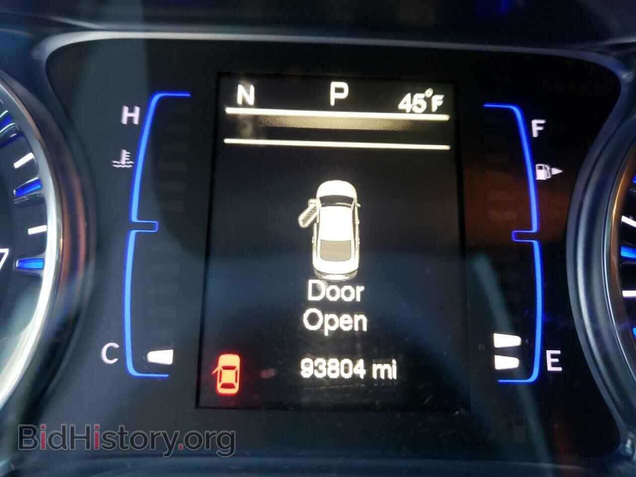 2016 CHRYSLER 200 - VIN: 1C3CCCFB6GN188037 - Фото 8
