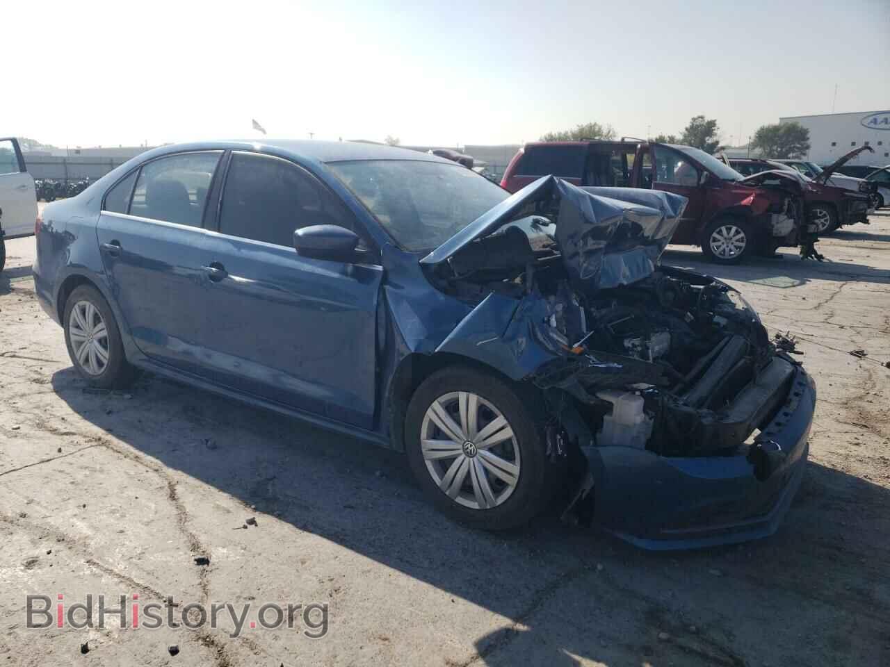 2017 VOLKSWAGEN JETTA - VIN: 3VW2B7AJ2HM331901 - Фото 4