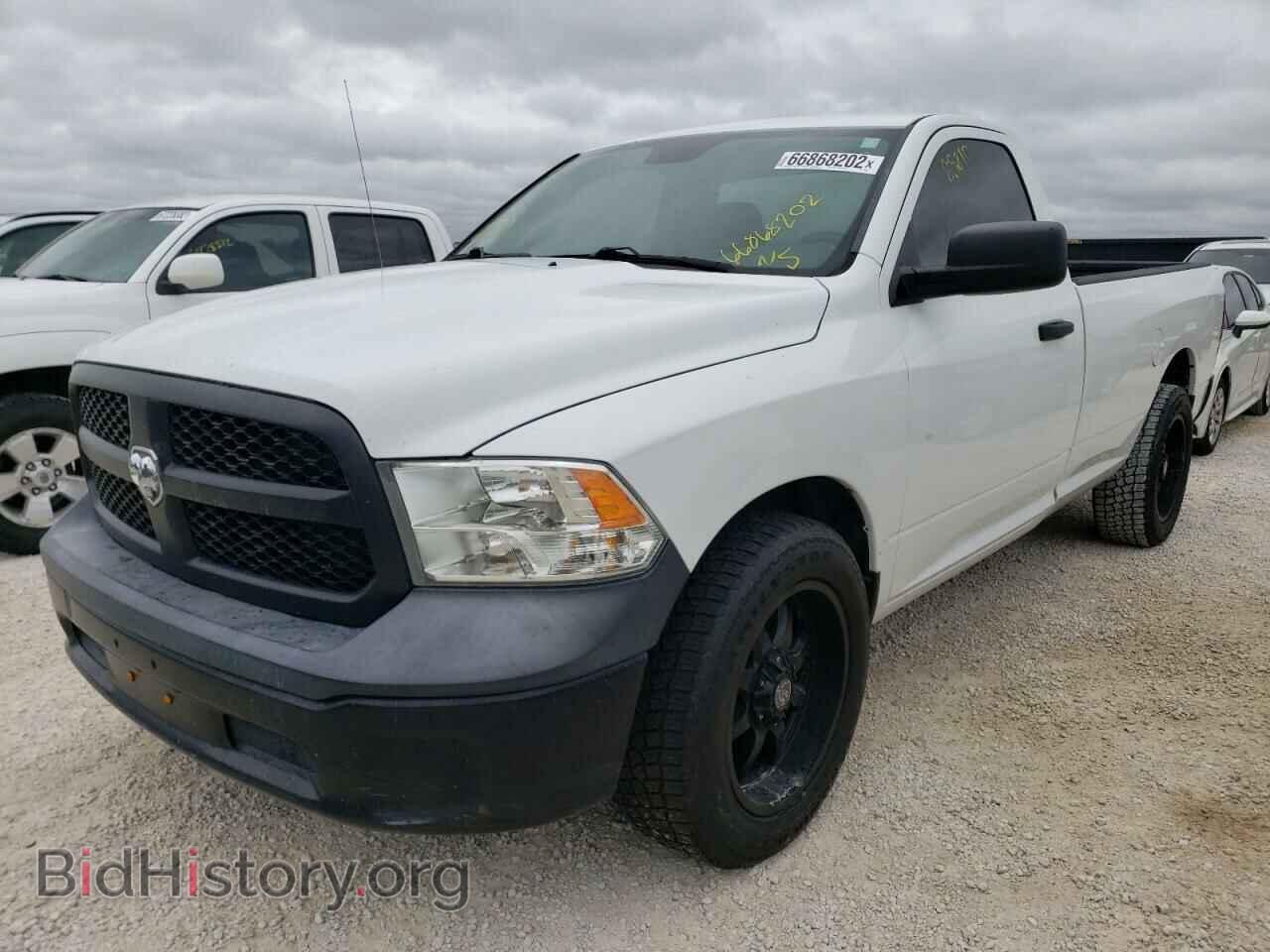 2017 RAM 1500 - VIN: 3C6JR6DT3HG773920 - Фото 2