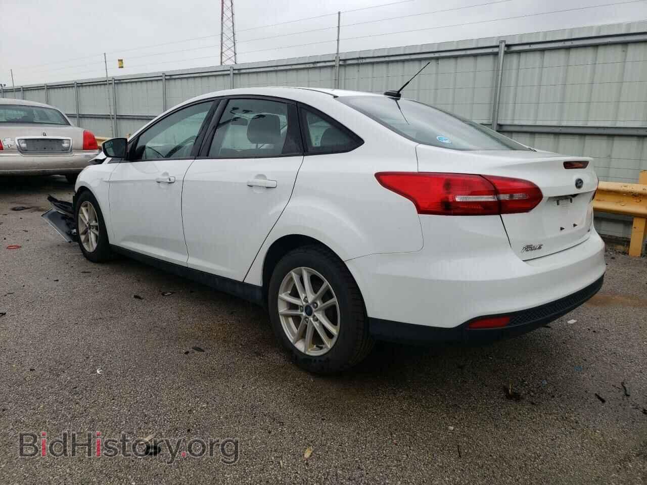 2018 FORD FOCUS - VIN: 1FADP3F2XJL215320 - Фото 2