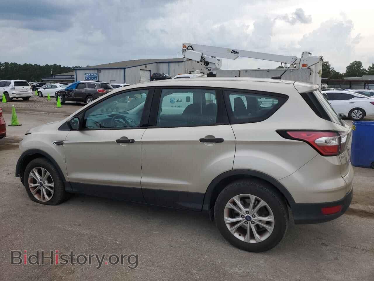 2017 FORD ESCAPE - VIN: 1FMCU0F73HUC19122 - Фото 2