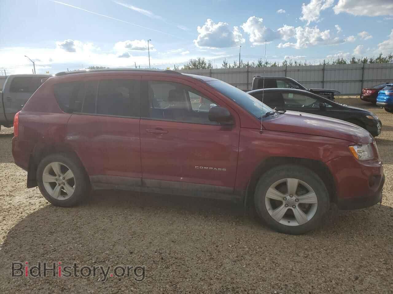 2011 JEEP COMPASS - VIN: 1J4NF4FB4BD133760 - Photo 4