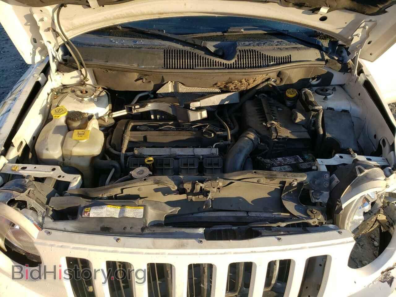 2010 JEEP COMPASS - VIN: 1J4NT4FA1AD585387 - Photo 7