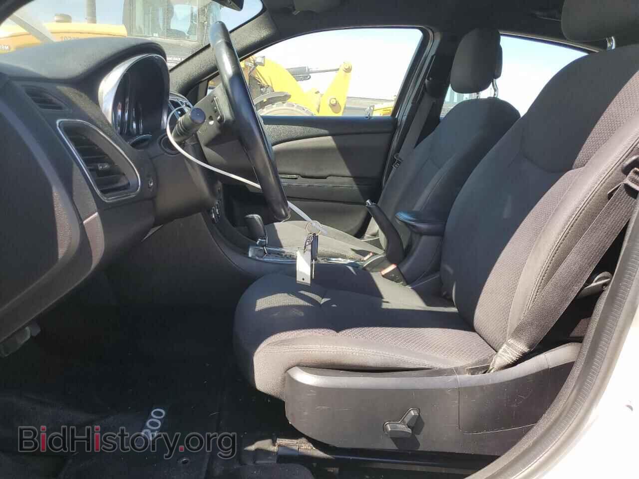 2014 CHRYSLER 200 - VIN: 1C3CCBBG1EN149865 - Фото 7