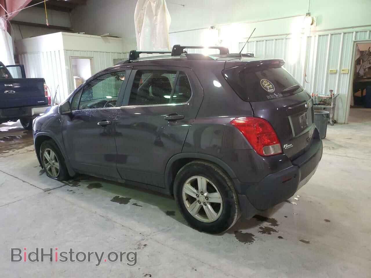 2016 CHEVROLET TRAX - VIN: 3GNCJLSB2GL124138 - Фото 2
