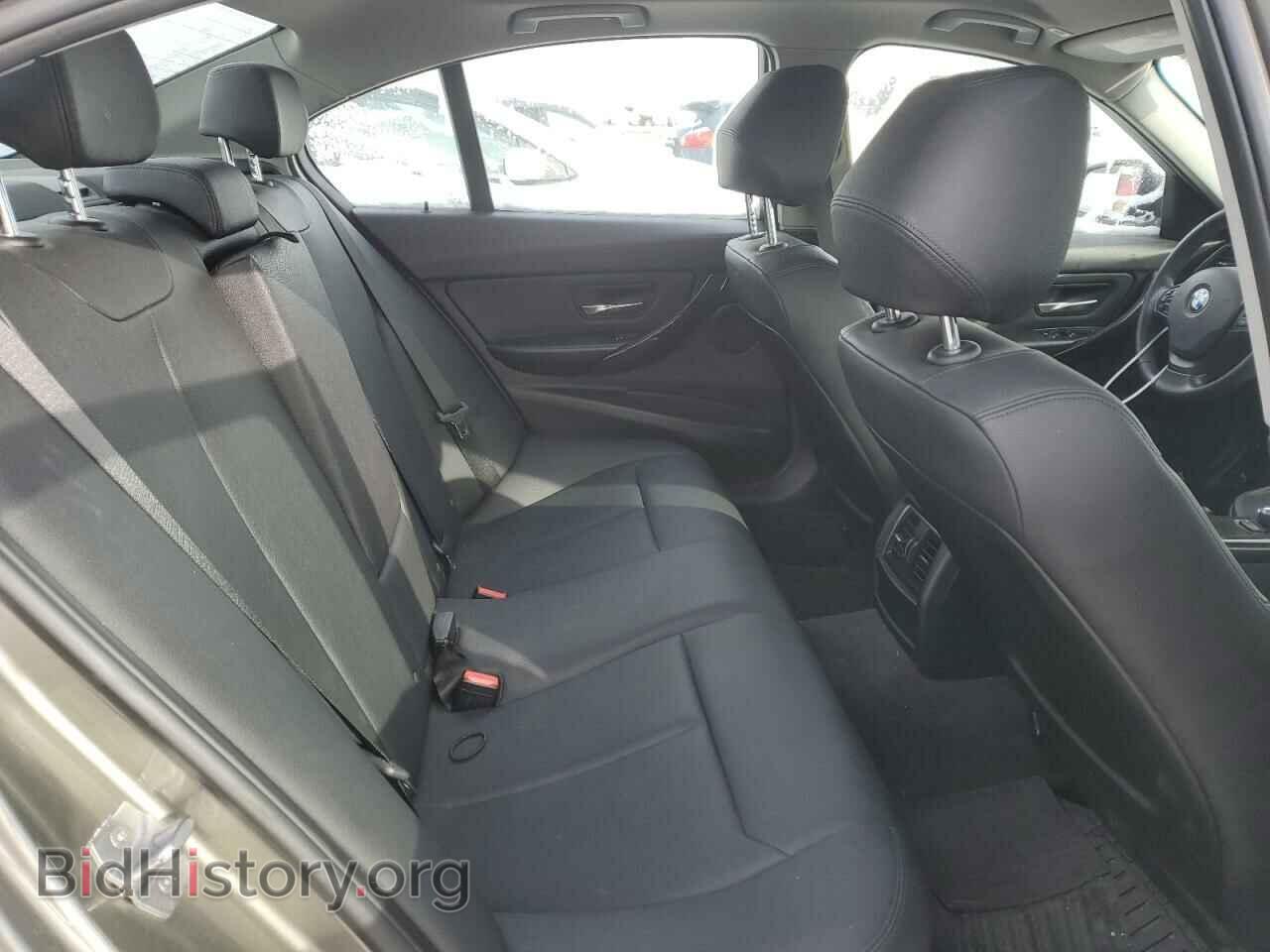 2016 BMW 3 SERIES - VIN: WBA8E5G53GNU19764 - Фото 10