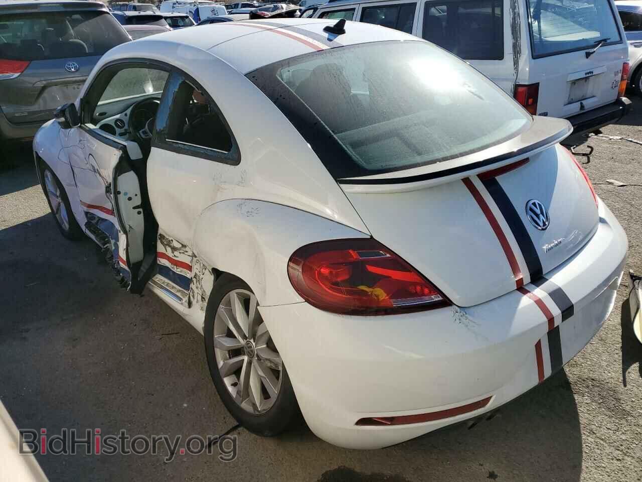 2017 VOLKSWAGEN BEETLE - VIN: 3VWF17AT2HM624705 - Фото 2
