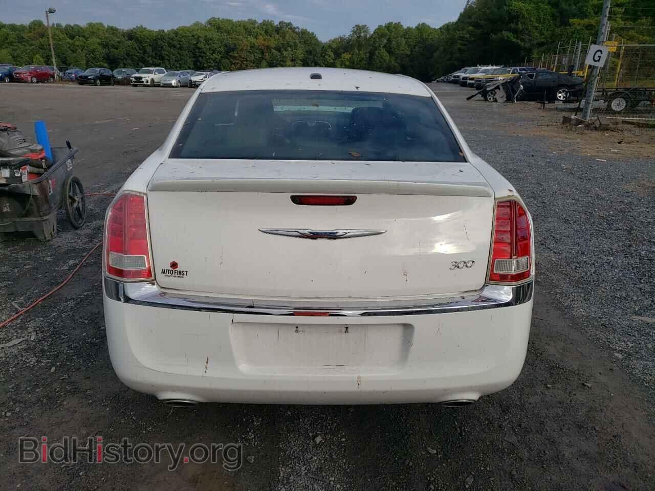 2011 CHRYSLER 300 - VIN: 2C3CA5CG8BH598602 - Фото 6