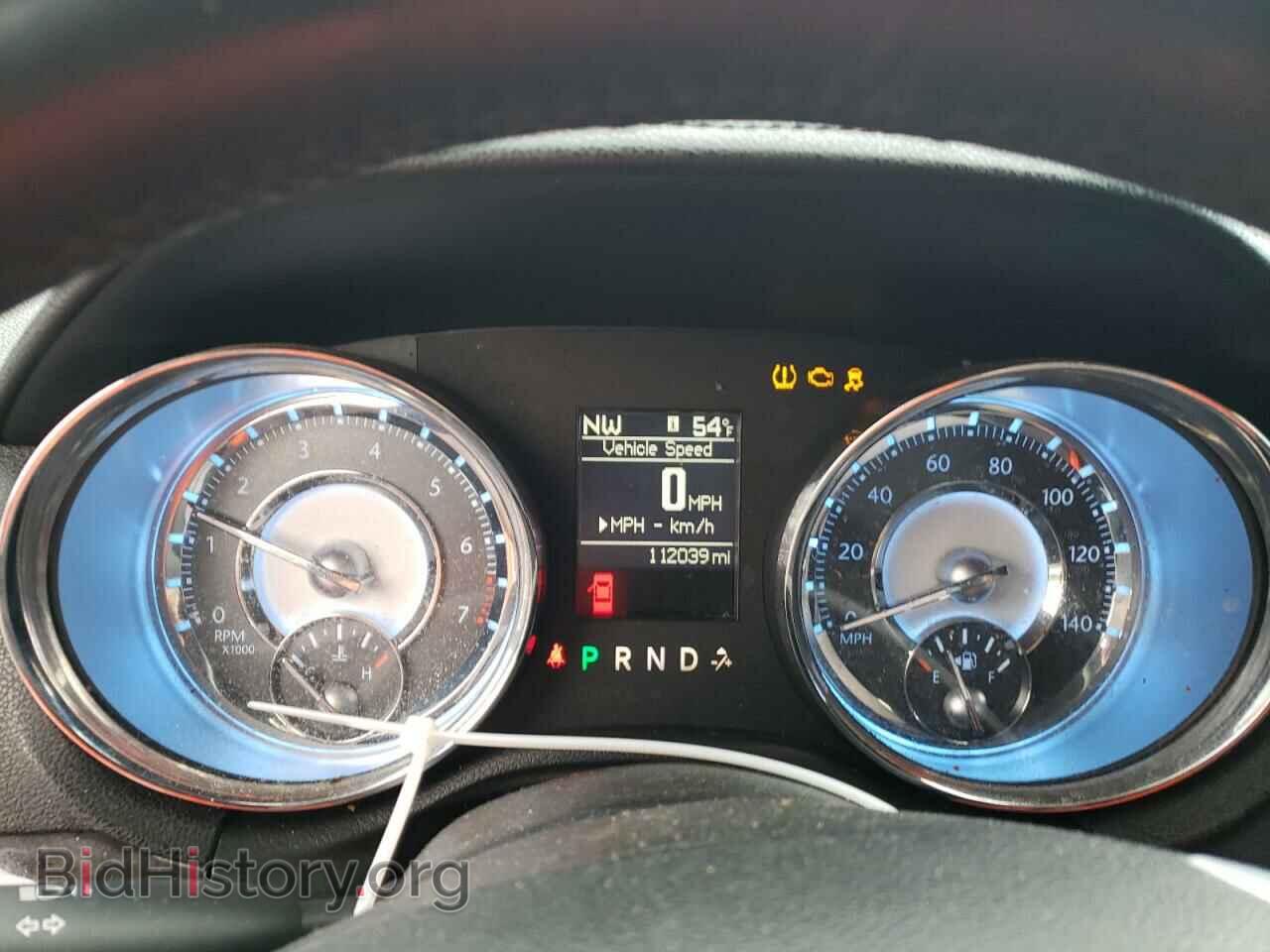 2011 CHRYSLER 300 - VIN: 2C3CA5CG8BH598602 - Фото 9