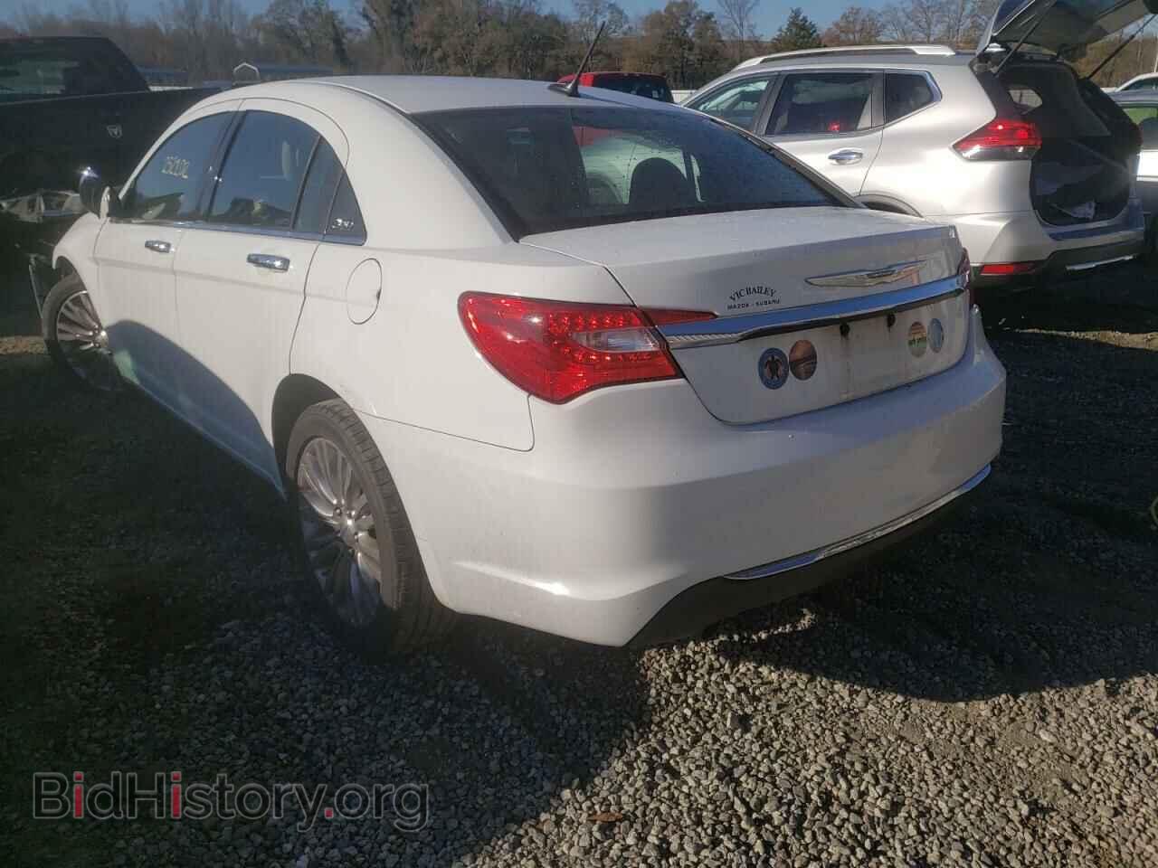 2011 CHRYSLER 200 - VIN: 1C3BC2FG7BN582575 - Фото 3