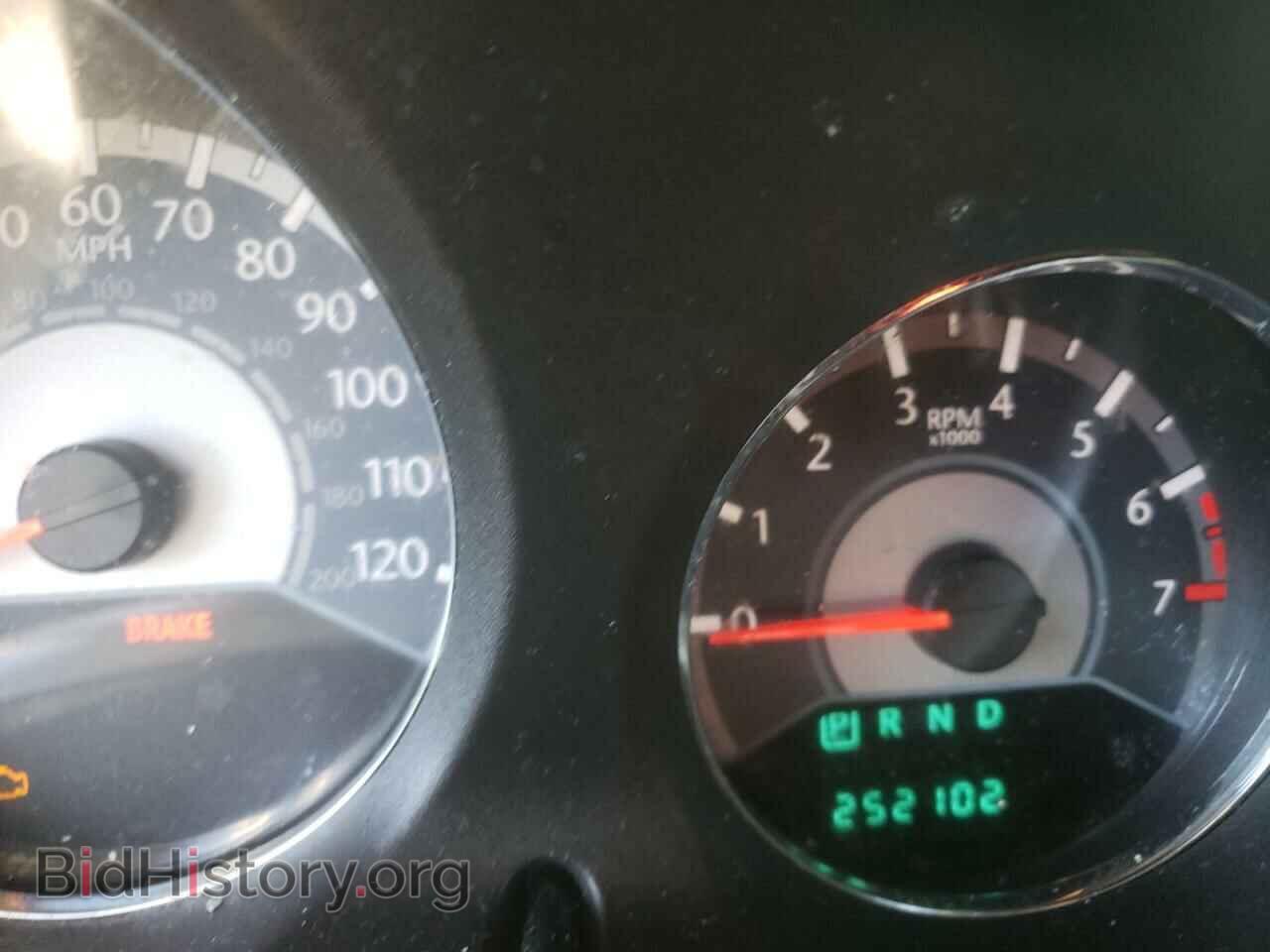 2011 CHRYSLER 200 - VIN: 1C3BC2FG7BN582575 - Фото 8