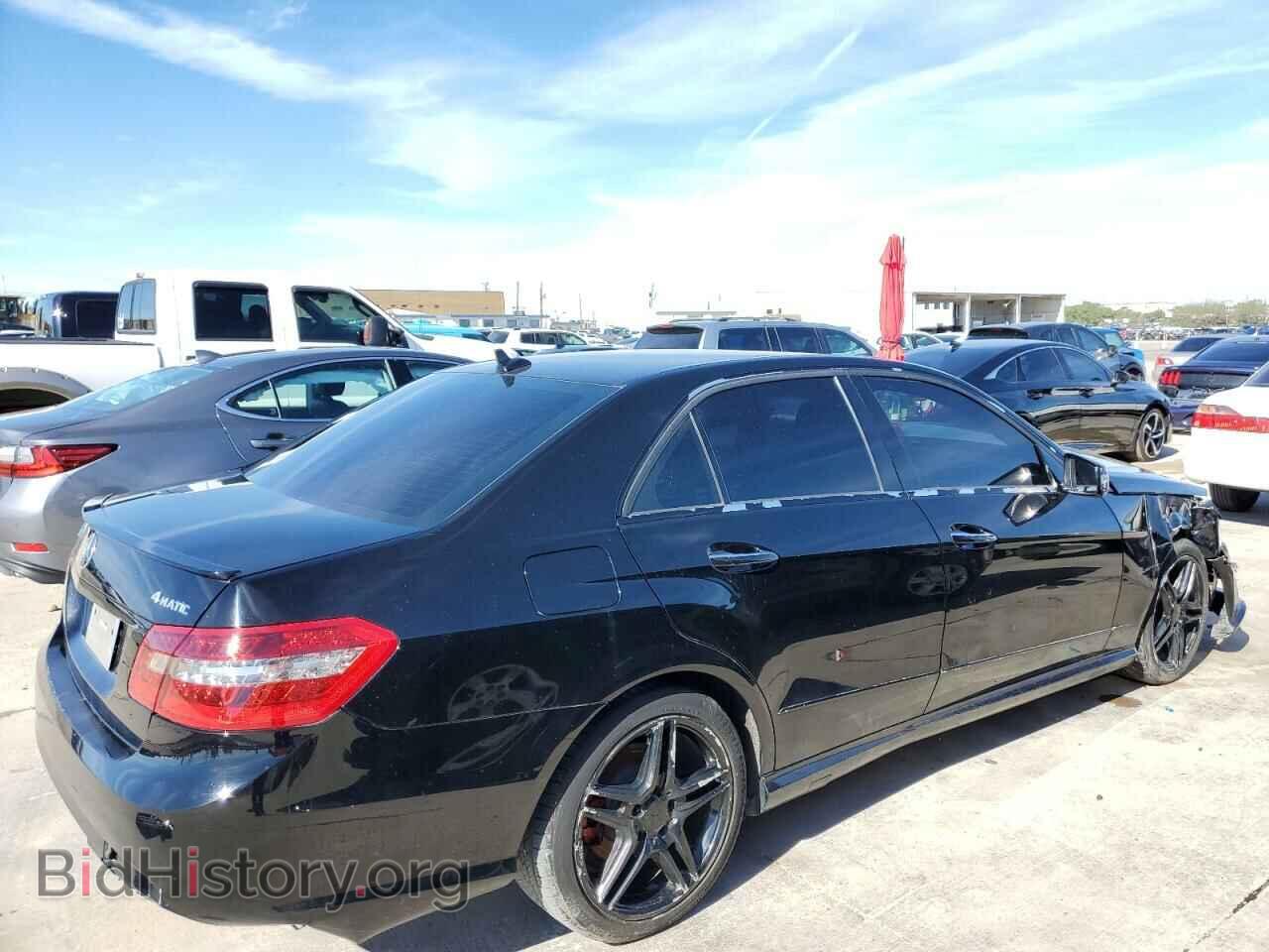 2013 MERCEDES-BENZ E-CLASS - VIN: WDDHF8JB8DA687055 - Фото 3