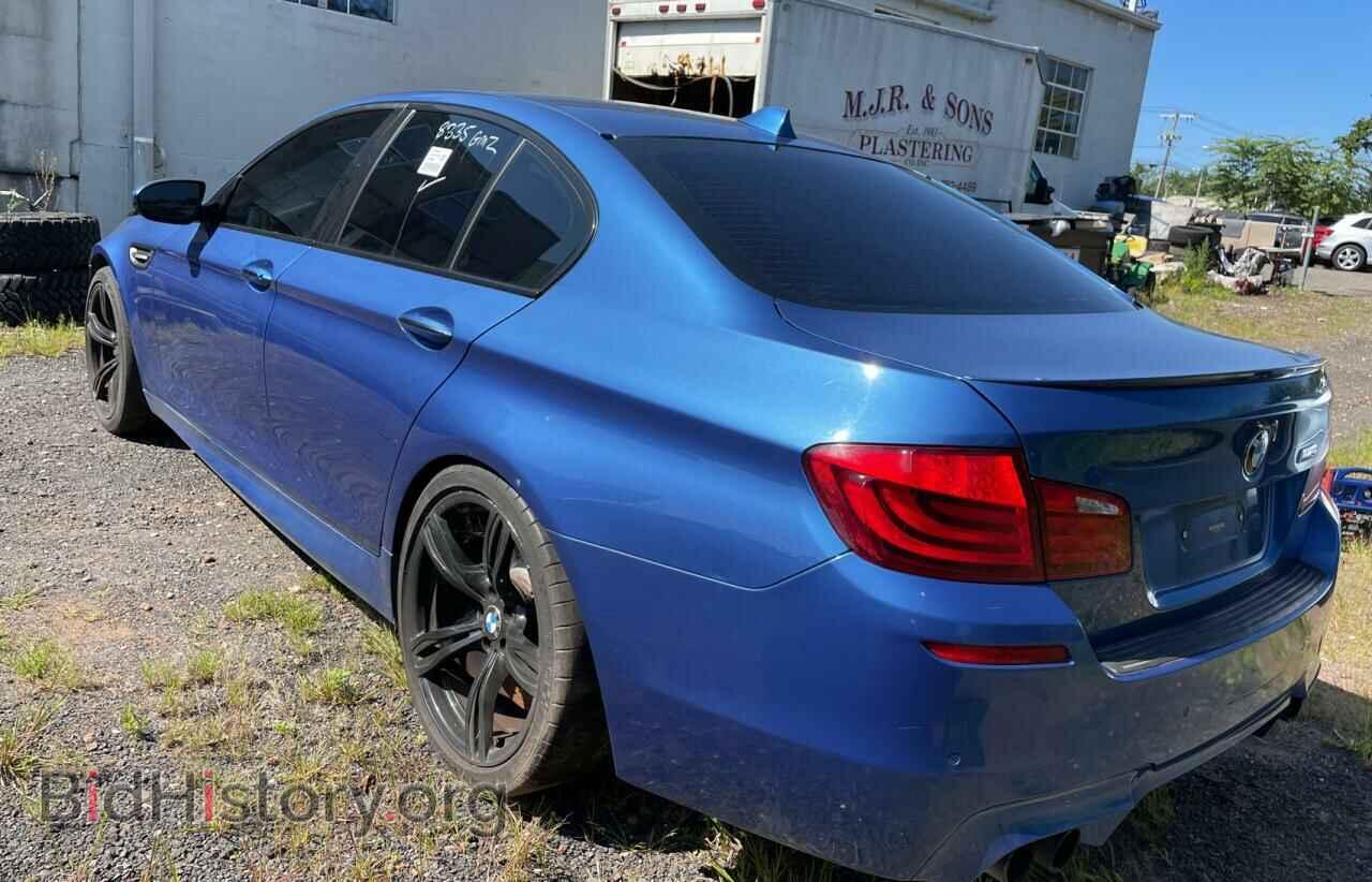2013 BMW M5 - VIN: WBSFV9C59DD095589 - Фото 3