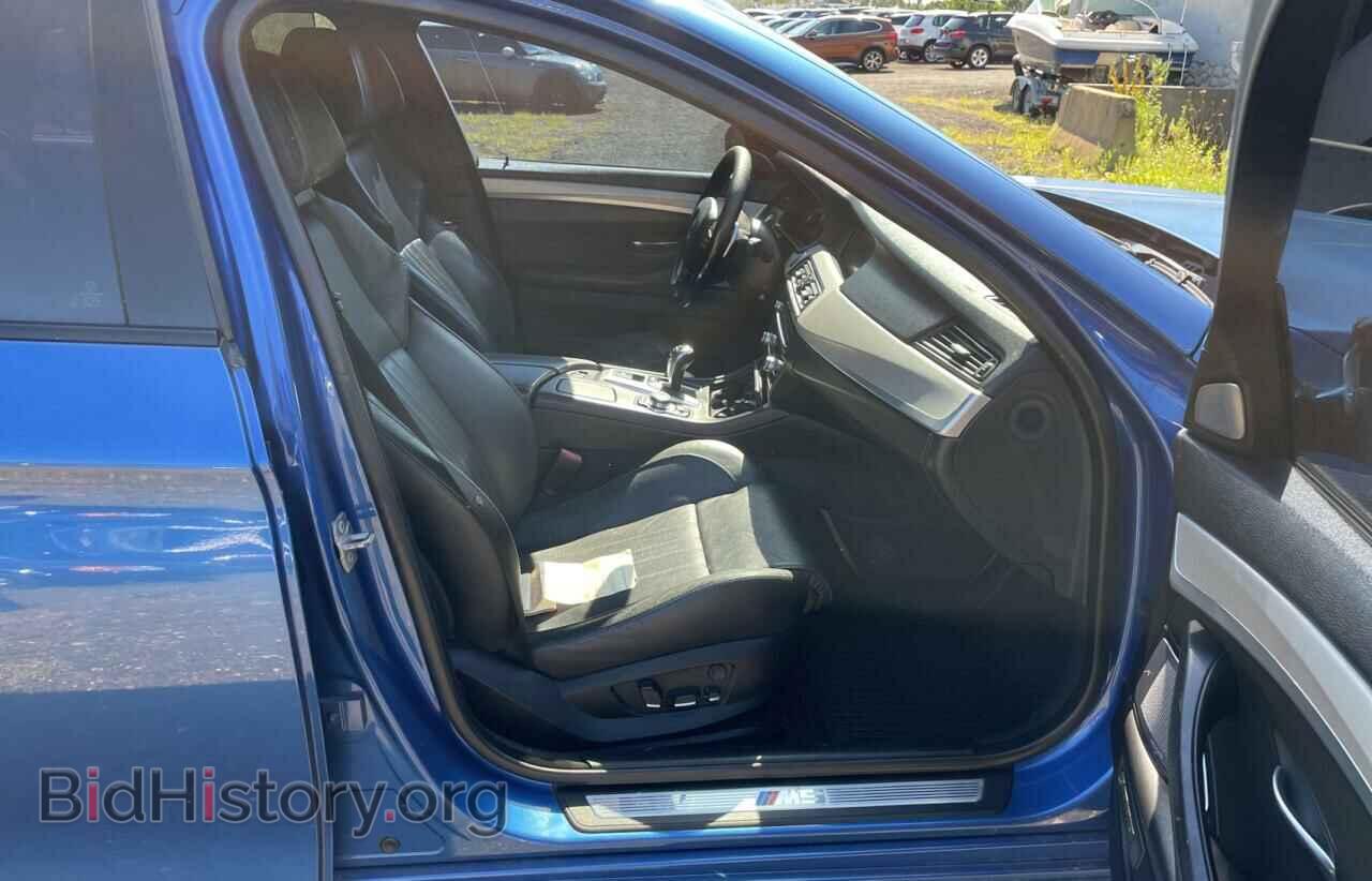 2013 BMW M5 - VIN: WBSFV9C59DD095589 - Фото 5