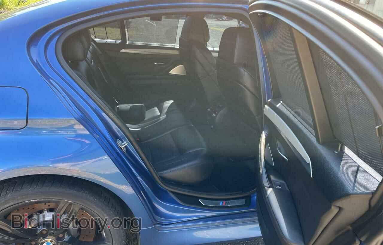 2013 BMW M5 - VIN: WBSFV9C59DD095589 - Фото 6