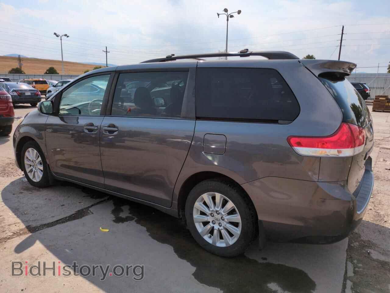 2012 TOYOTA All Models - VIN: 5TDDK3DCXCS031999 - Фото 2