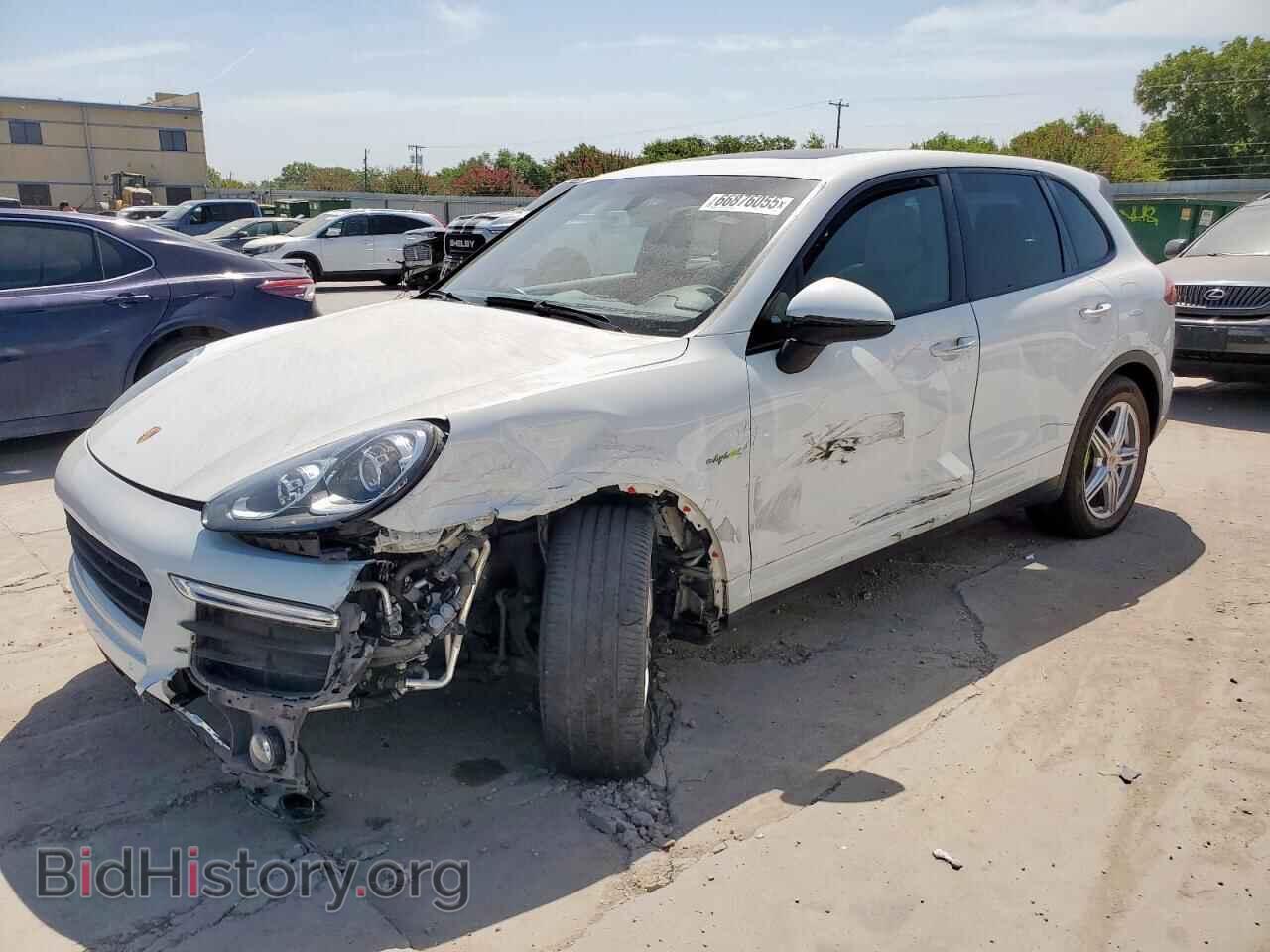 Фотография WP1AE2A21GLA18354 - PORSCHE CAYENNE 2016