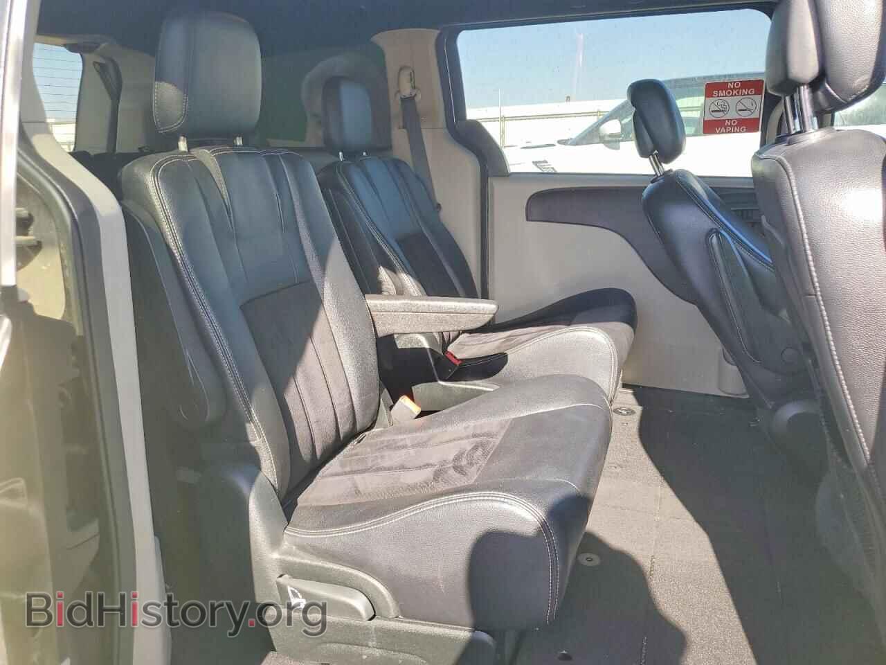2018 DODGE CARAVAN - VIN: 2C4RDGCG0JR361040 - Photo 11
