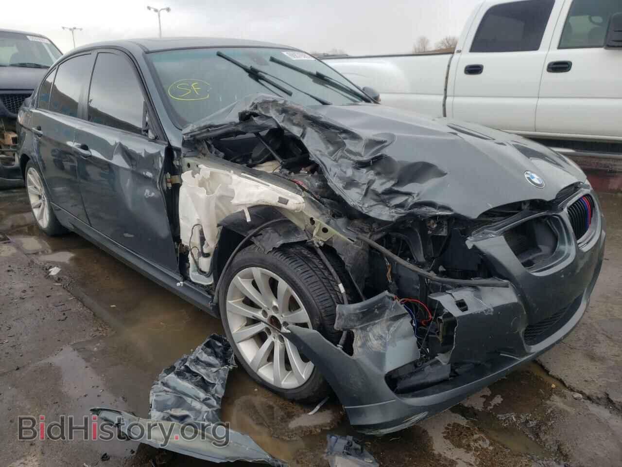 Photo WBAPK7C51BA972337 - BMW 3 SERIES 2011