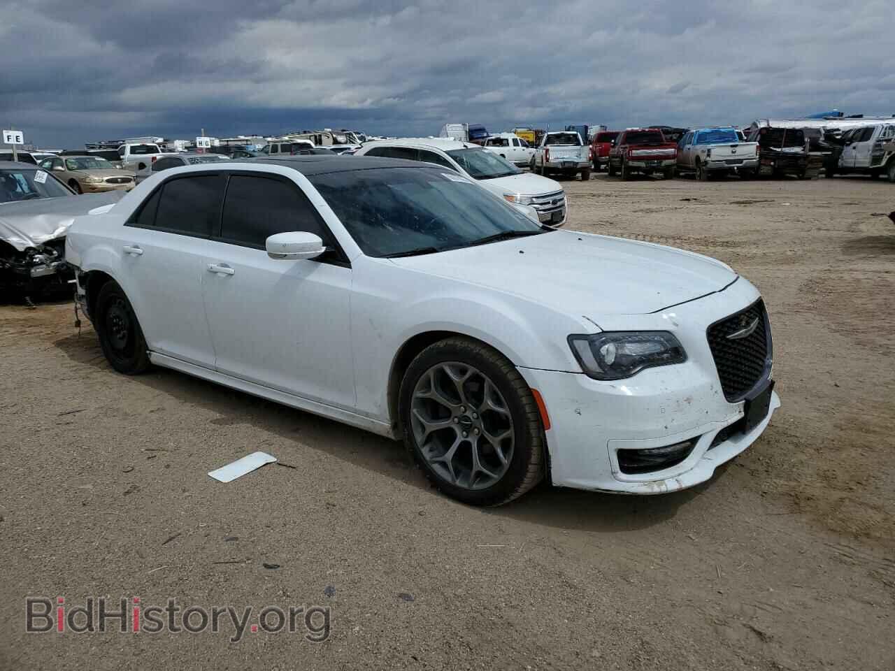 2018 CHRYSLER 300 - VIN: 2C3CCABG8JH245117 - Фото 4