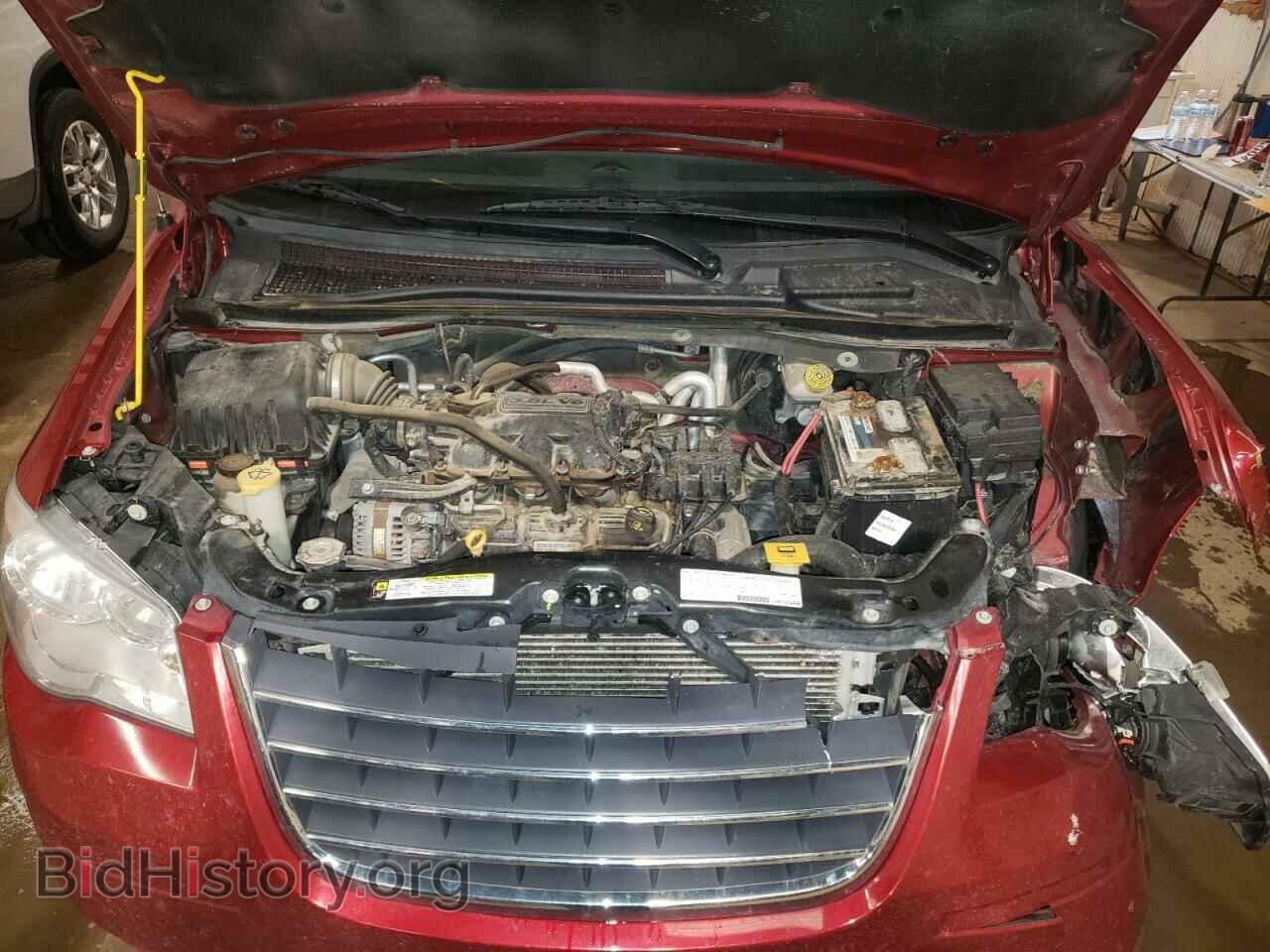 2008 CHRYSLER MINIVAN - VIN: 2A8HR54P18R128609 - Фото 7