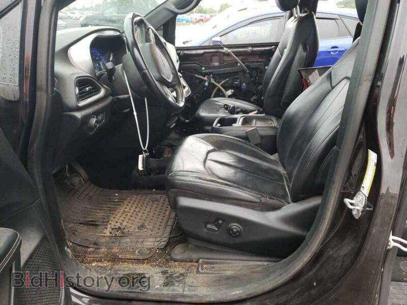 2018 Chrysler PACIFICA (VIN 2C4RC1BG2JR294362) — photo 7 of 14