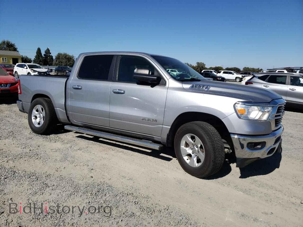 2020 RAM 1500 - VIN: 1C6SRFFT9LN393045 - Фото 4
