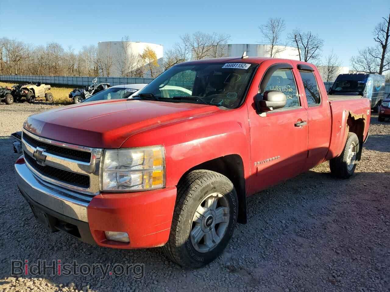 2007 CHEVROLET SILVERADO - VIN: 2GCEK19J771549629 - Фото 2