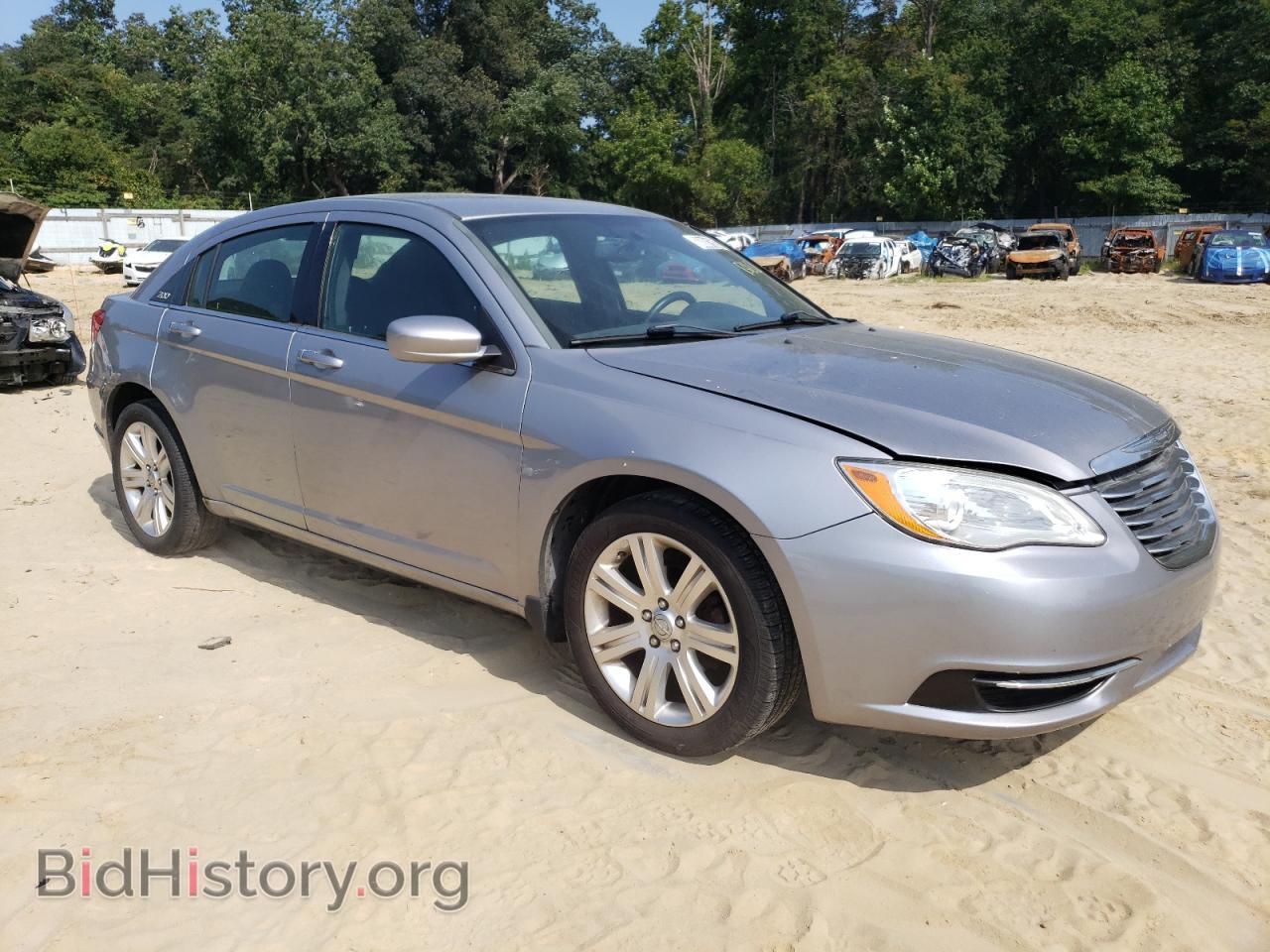 2013 CHRYSLER 200 - VIN: 1C3CCBBB8DN521804 - Фото 4