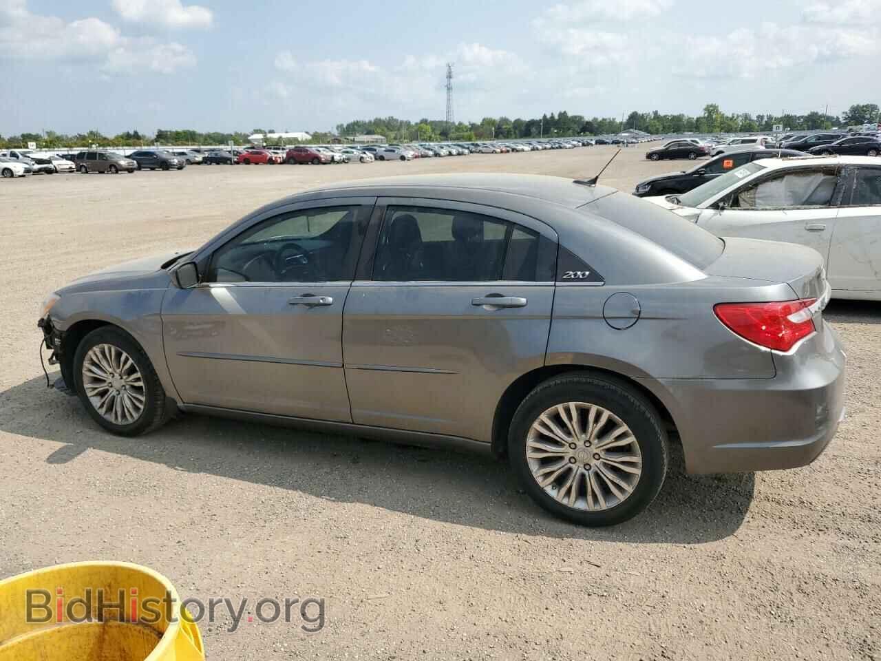 2012 CHRYSLER 200 - VIN: 1C3CCBBB1CN229748 - Photo 2
