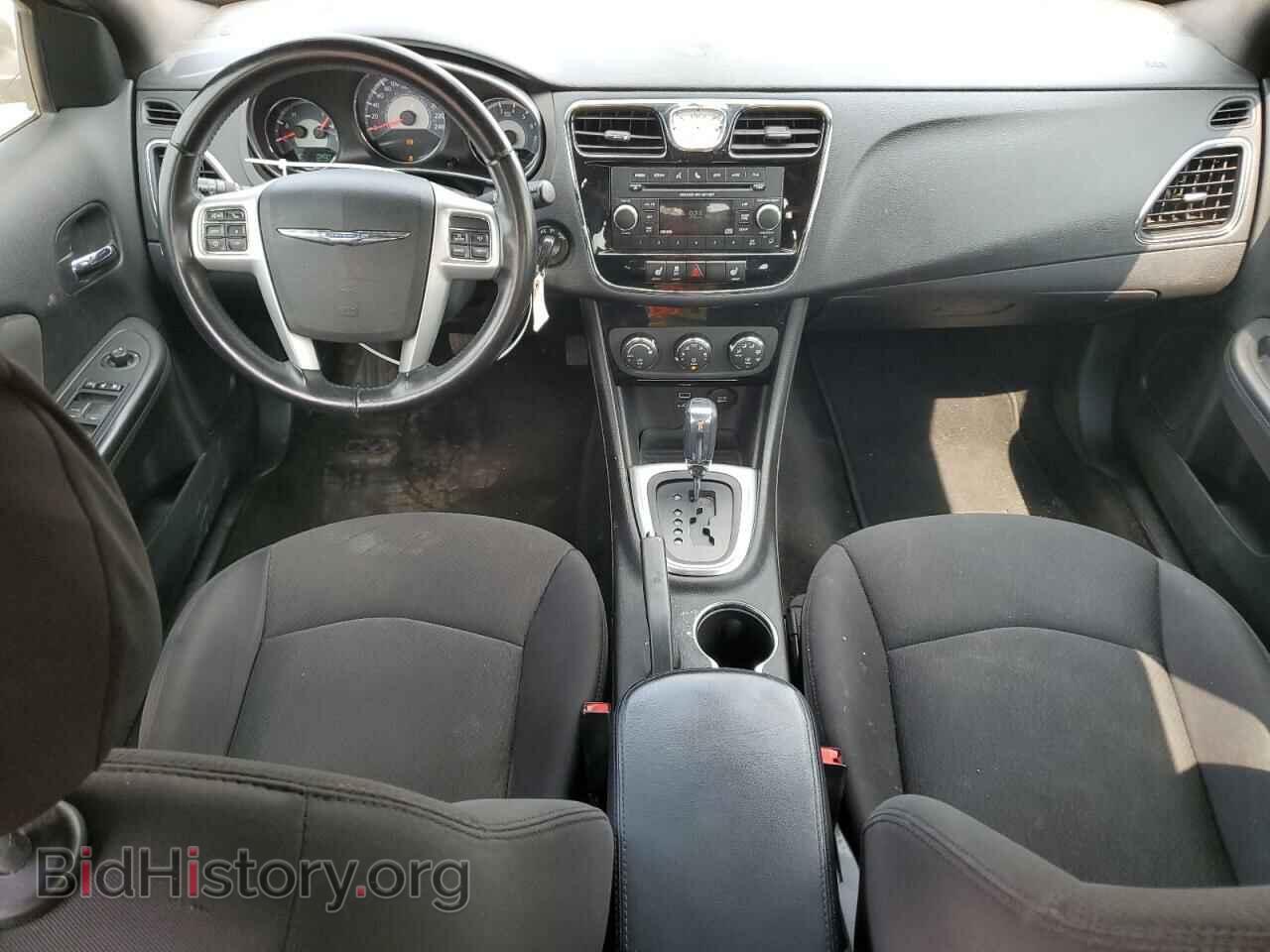 2012 CHRYSLER 200 - VIN: 1C3CCBBB1CN229748 - Photo 8