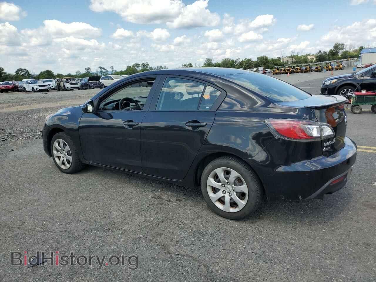 2011 MAZDA 3 - VIN: JM1BL1UG7B1458547 - Фото 2