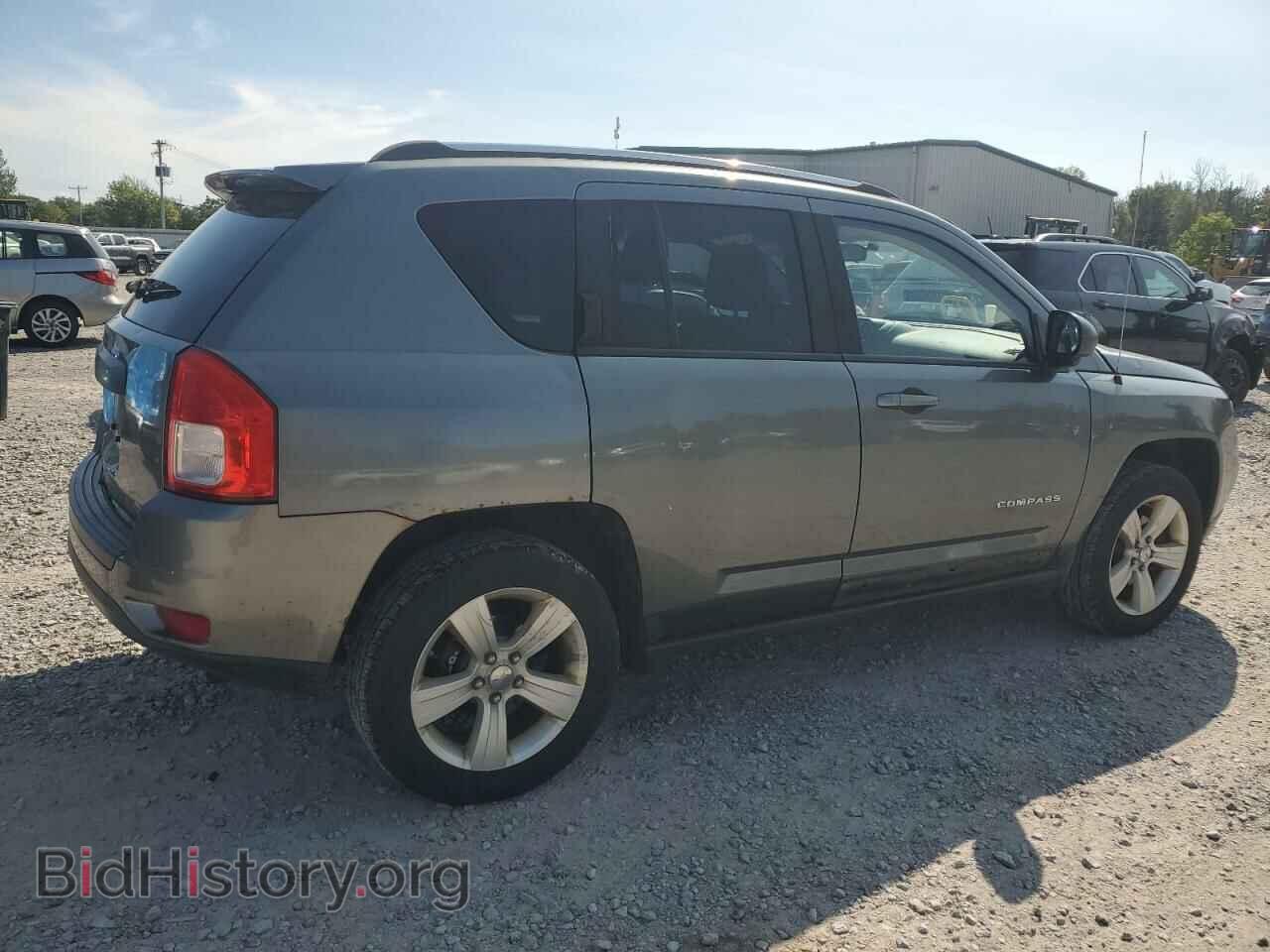 2012 JEEP COMPASS - VIN: 1C4NJDBB7CD662003 - Photo 3