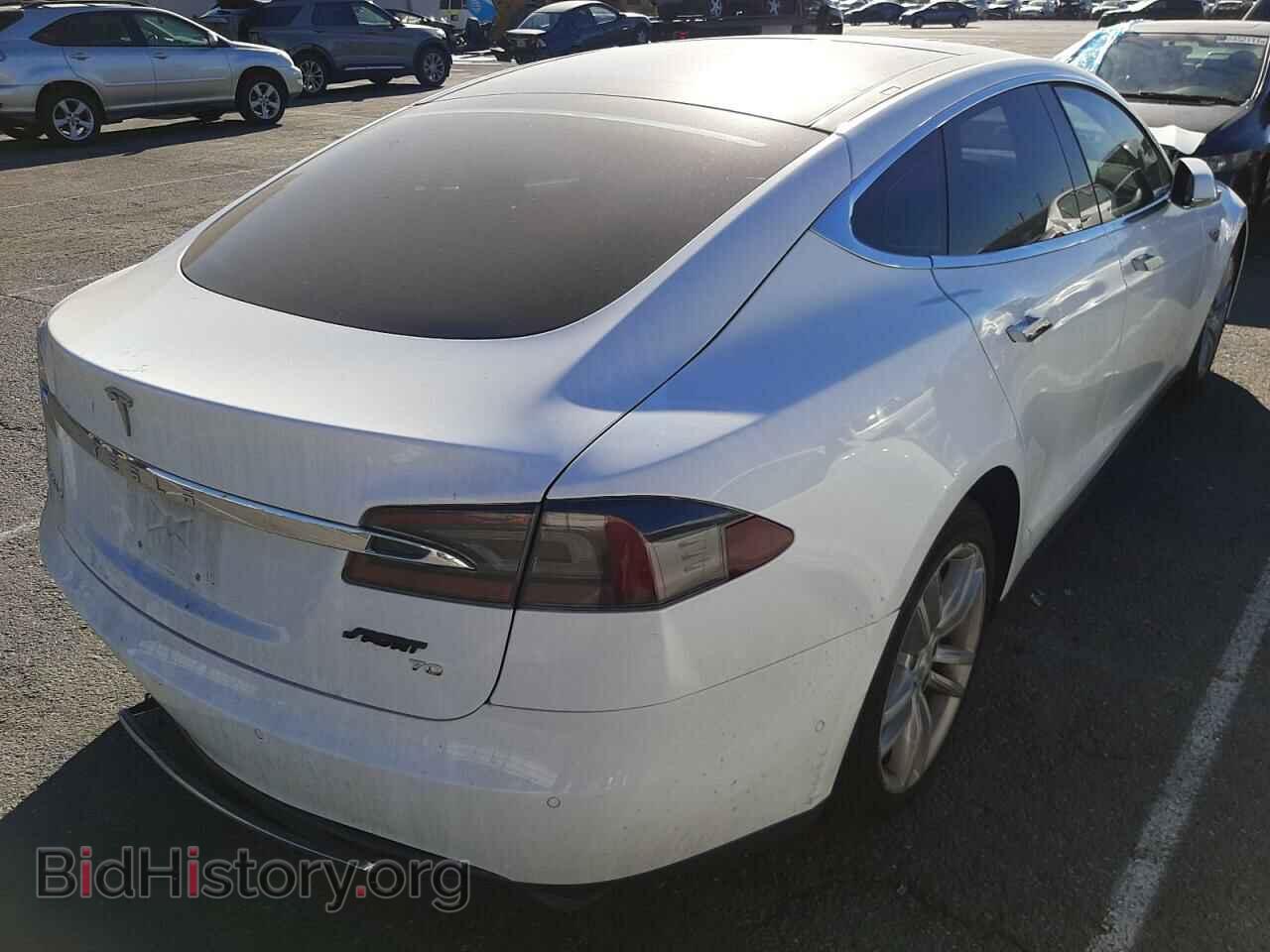 2015 TESLA MODEL S - VIN: 5YJSA1E12FF109521 - Фото 4