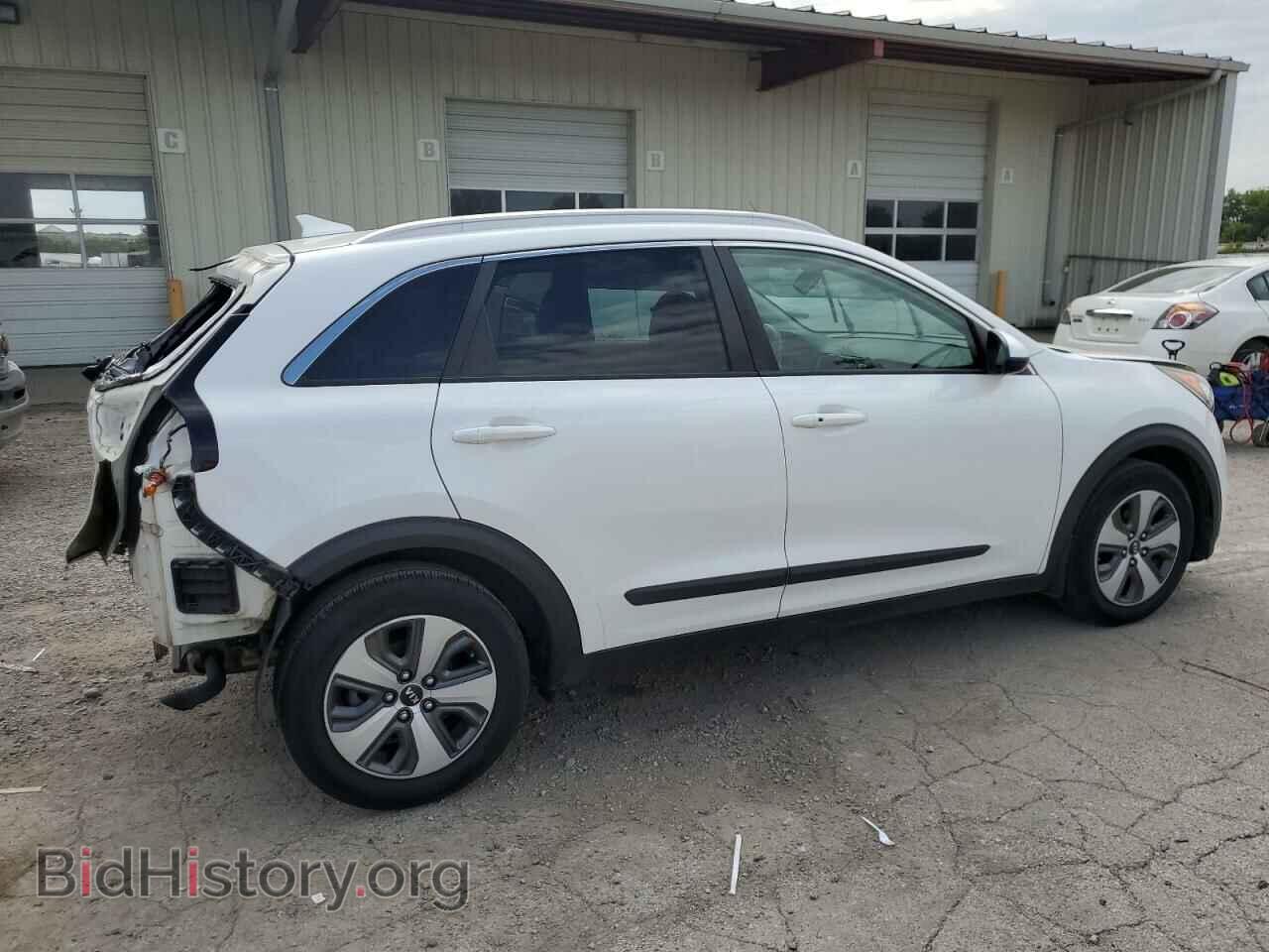 2017 KIA NIRO - VIN: KNDCB3LC5H5087147 - Фото 3