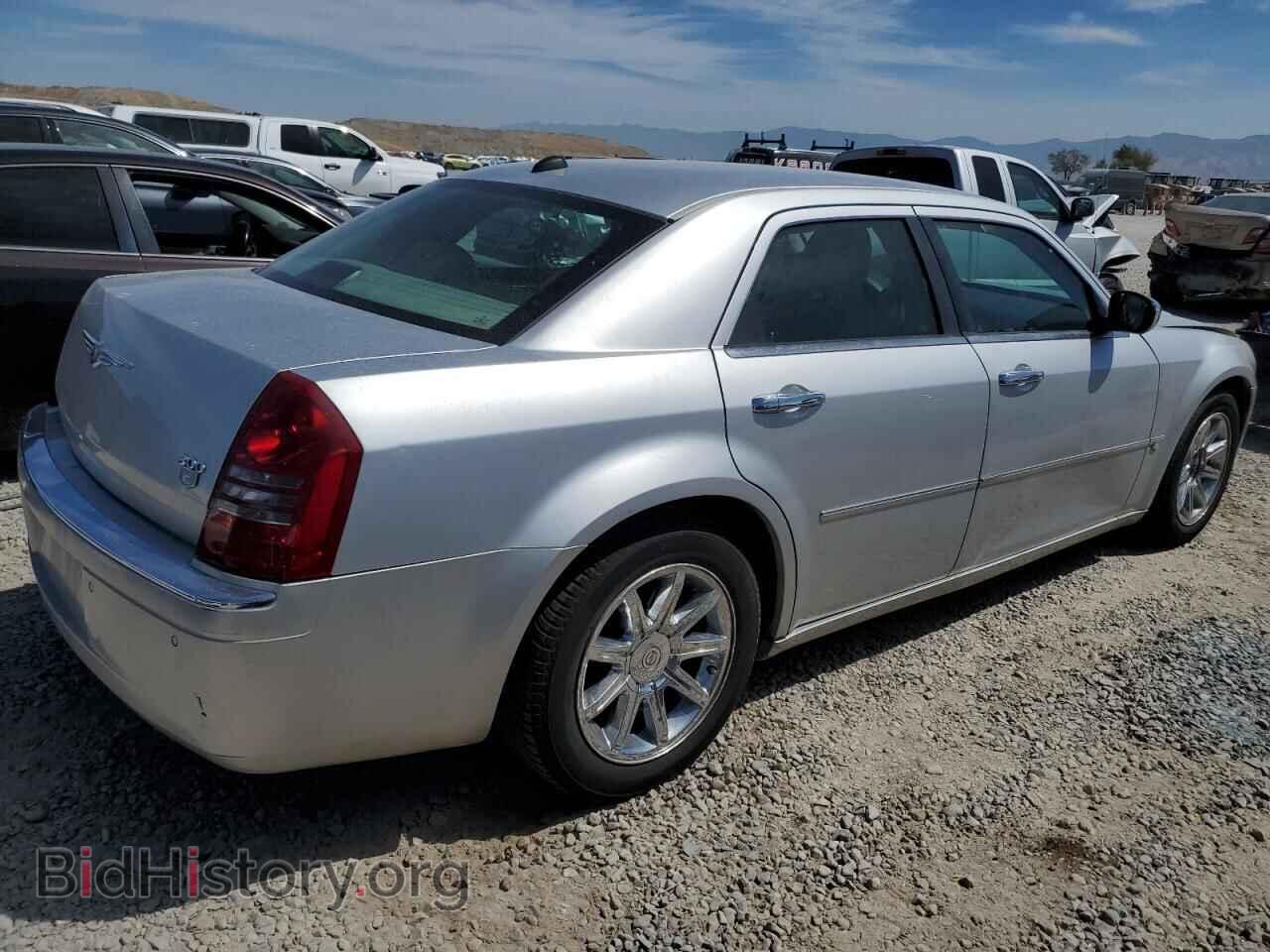 2005 CHRYSLER 300 - VIN: 2C3AA63H05H615984 - Фото 3