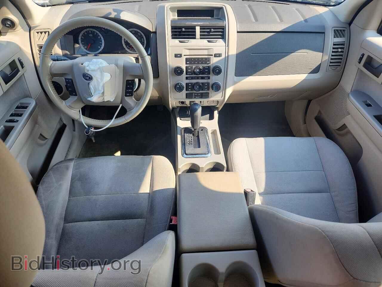 2011 FORD ESCAPE - VIN: 1FMCU0D78BKB45363 - Photo 8