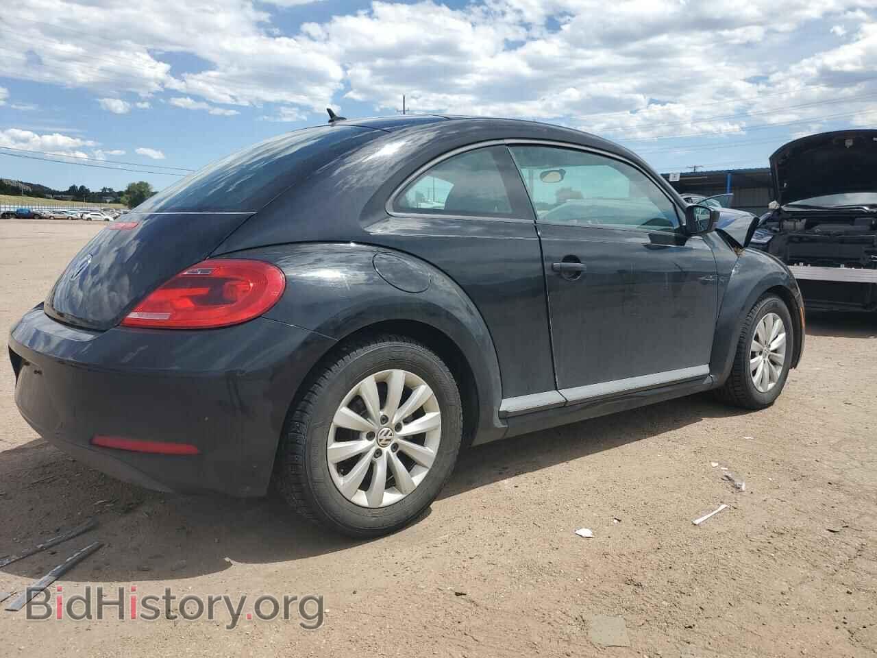 2014 VOLKSWAGEN BEETLE - VIN: 3VWFP7AT4EM609620 - Фото 3