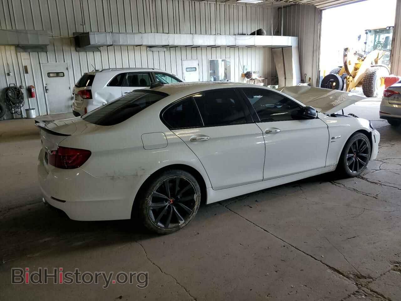 2011 BMW 5 SERIES - VIN: WBAFU7C52BDU53768 - Фото 3