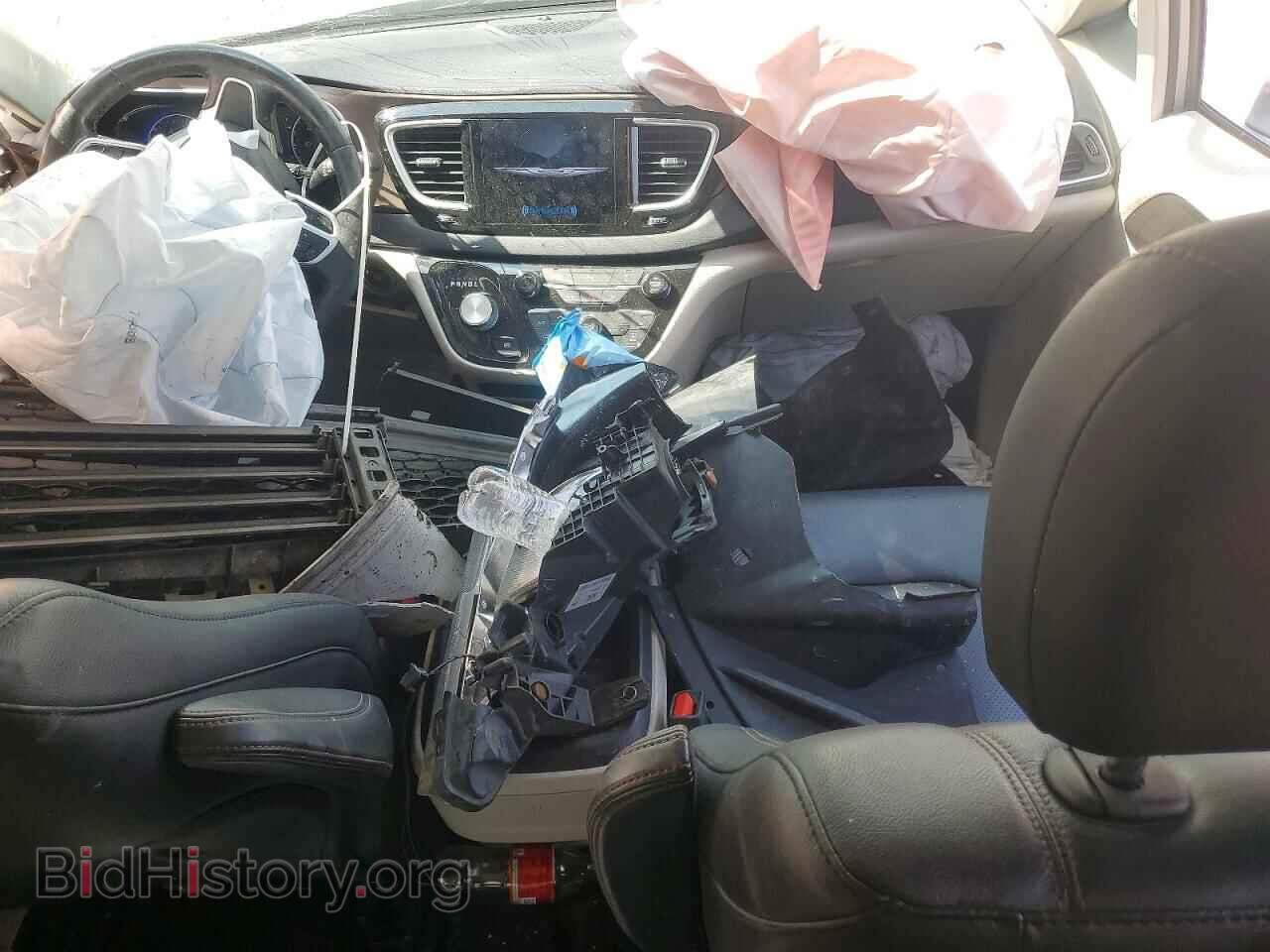2019 CHRYSLER PACIFICA - VIN: 2C4RC1BG4KR523478 - Photo 8