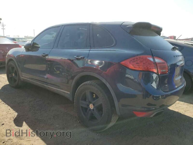 2012 Porsche CAYENNE (VIN WP1AA2A26CLA07923) — photo 2 of 12