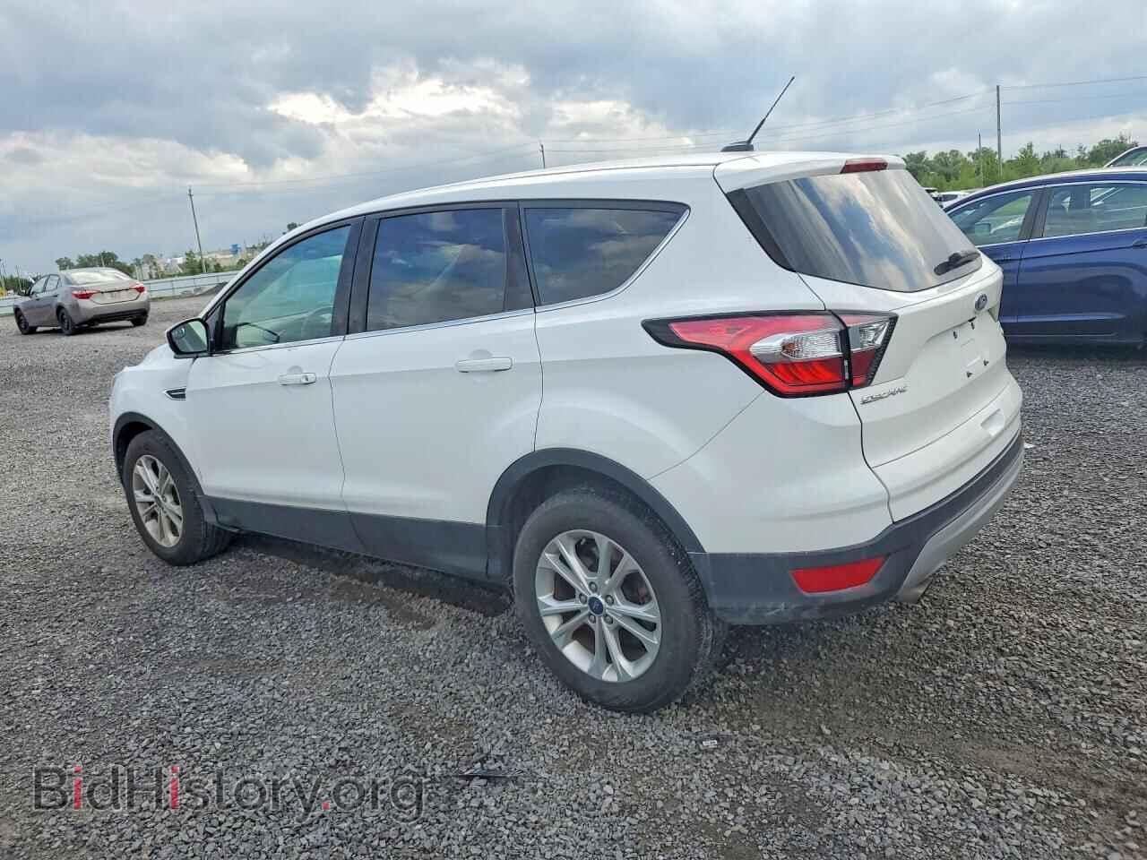 2017 FORD ESCAPE - VIN: 1FMCU0GD6HUD88944 - Фото 2