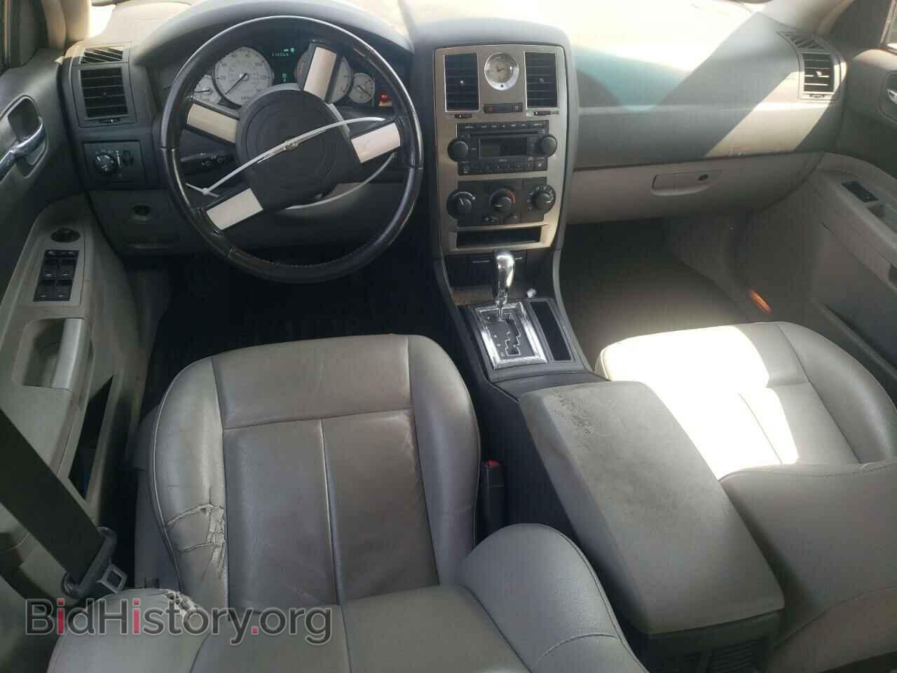 2006 CHRYSLER 300 - VIN: 2C3KA53G96H530925 - Фото 8